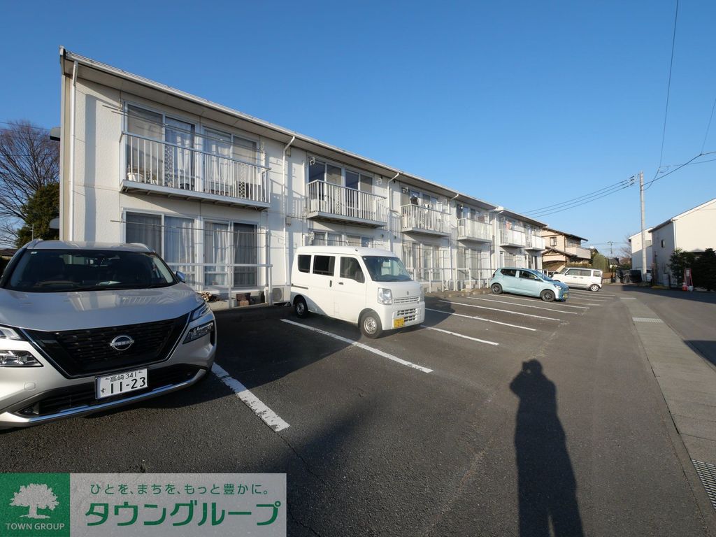 駐車場　駐車場