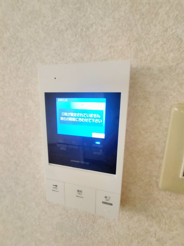 キッチン　棚付のキッチン