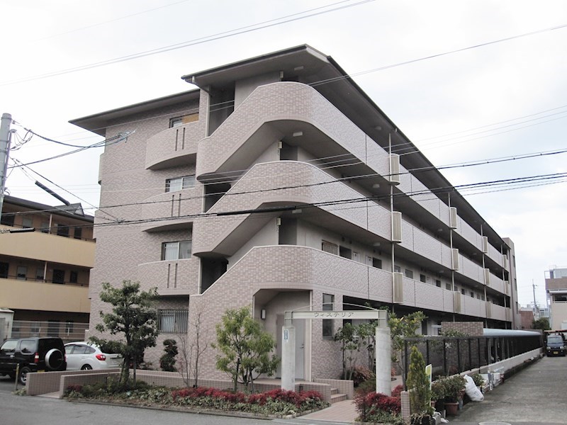 建物外観　鉄筋コンクリート造マンション