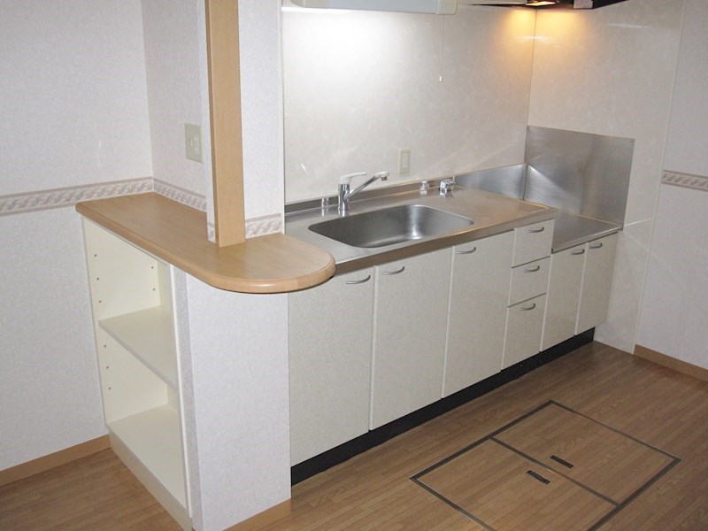 キッチン　ガスコンロ設置可能