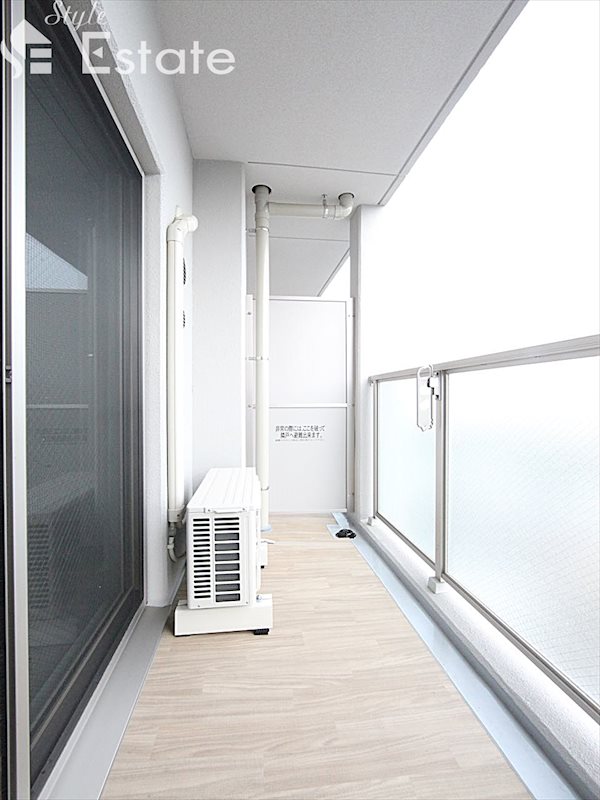 バルコニー　バルコニー