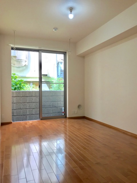 その他部屋・スペース　★8帖洋室★