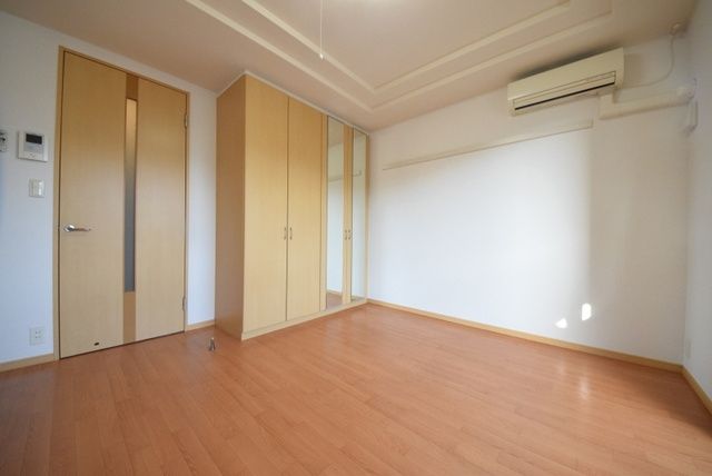 居室・リビング　☆内見のご予約はタウンハウジング八王子店まで☆