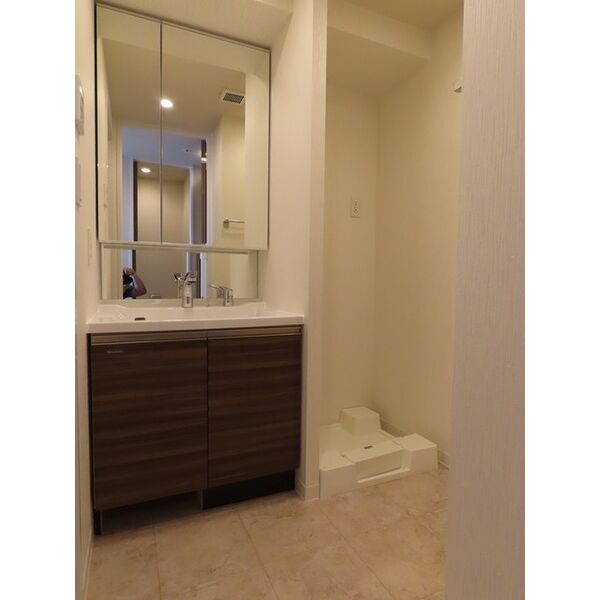 洗面設備　※同物件写真