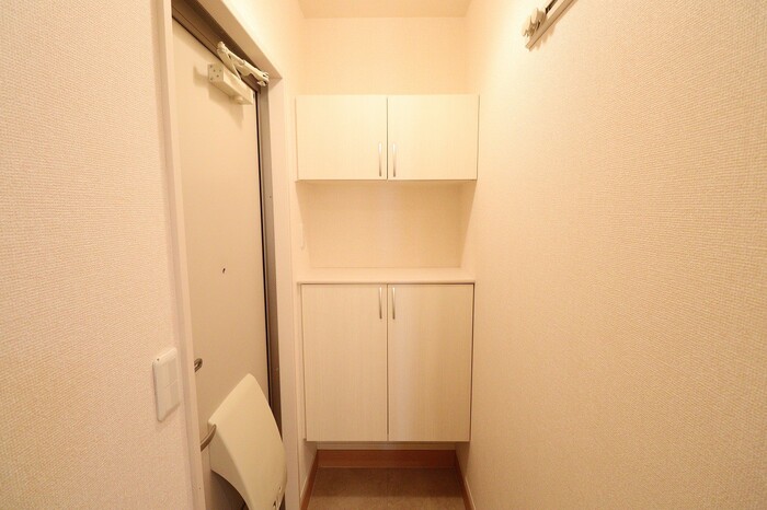 玄関　シューズボックス