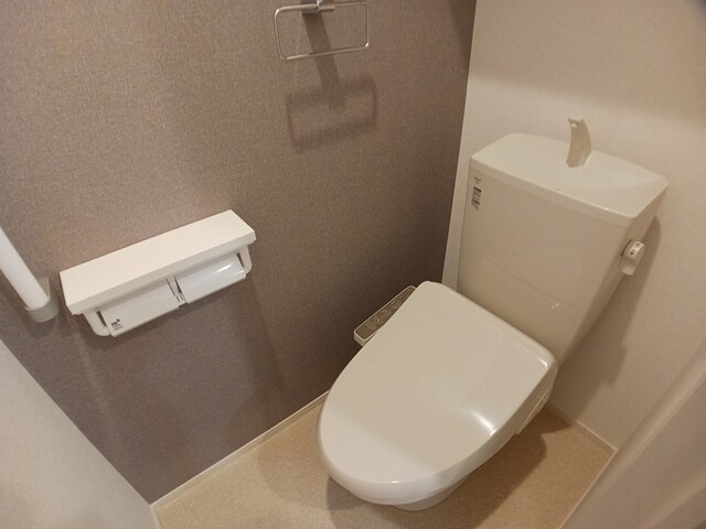 トイレ　ウォシュレット