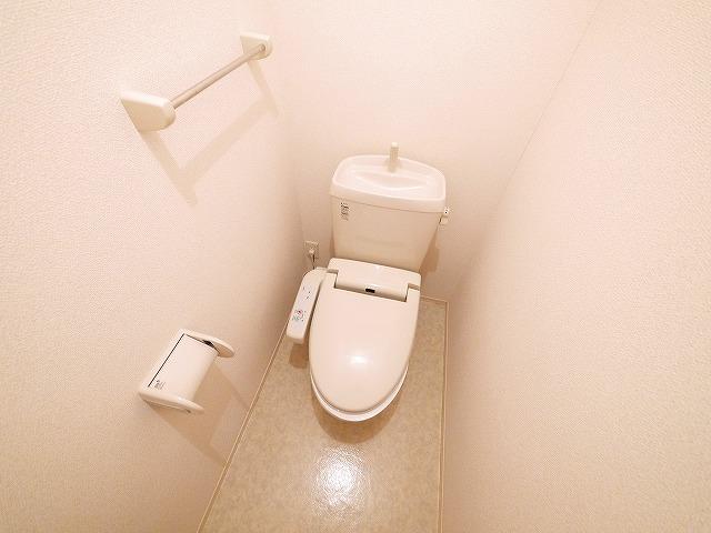 トイレ　ゆったりとした空間のトイレです