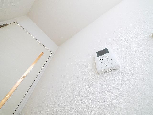 セキュリティ　モニターフォン完備です