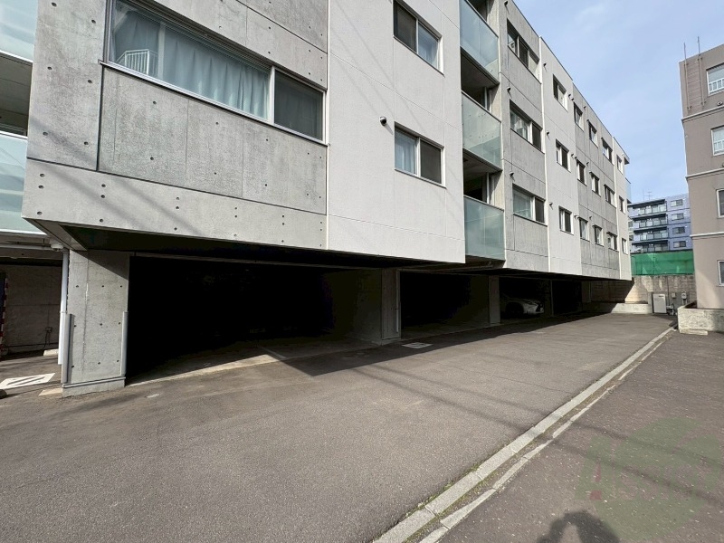 駐車場　駐車場その他