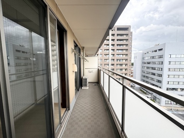 バルコニー　バルコニー