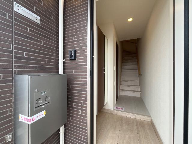 玄関　玄関