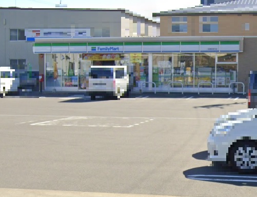 コンビニ　ファミリーマート 一宮奥町野方店（コンビニ）まで660m
