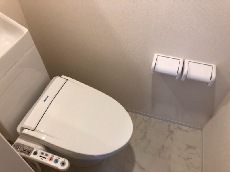 トイレ　図面と現状に相違がある場合には現状を優先