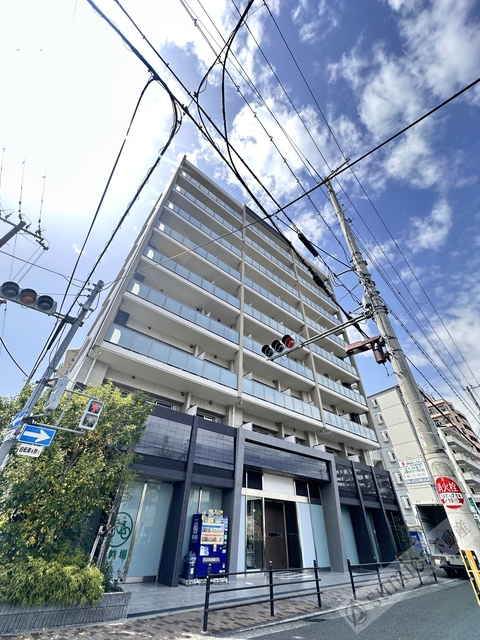 建物外観　今里に佇む豪華マンション♪