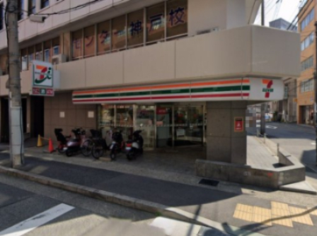 コンビニ　セブン-イレブン 神戸琴ノ緒町５丁目店（コンビニ）まで200m