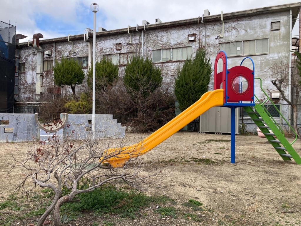 公園　千成町2丁目公園（公園）まで242m