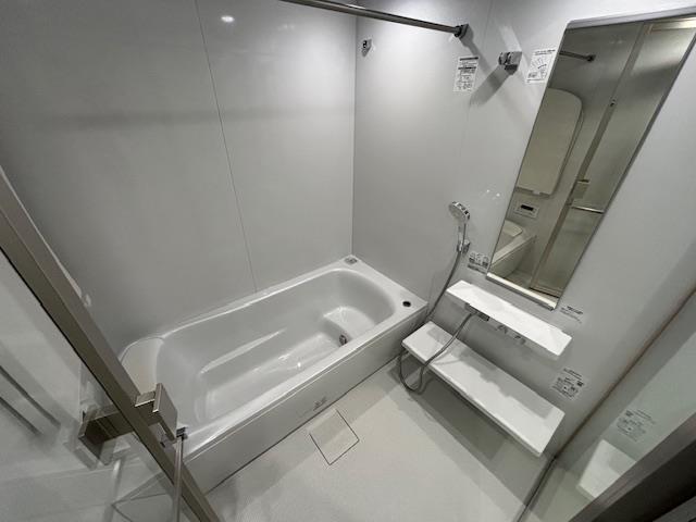 ゼルコヴァの風呂写真