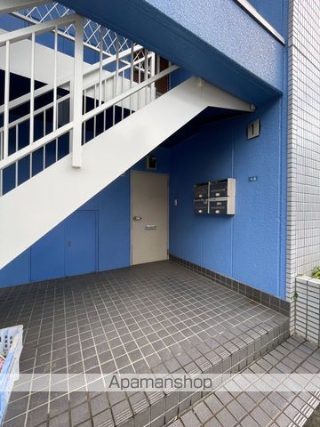 コンビニ　ローソン（コンビニ）まで769m