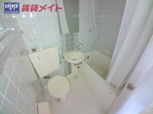 【ハイツアザレアのトイレ】