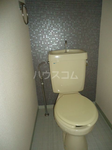 【名古屋市天白区元植田のアパートのトイレ】