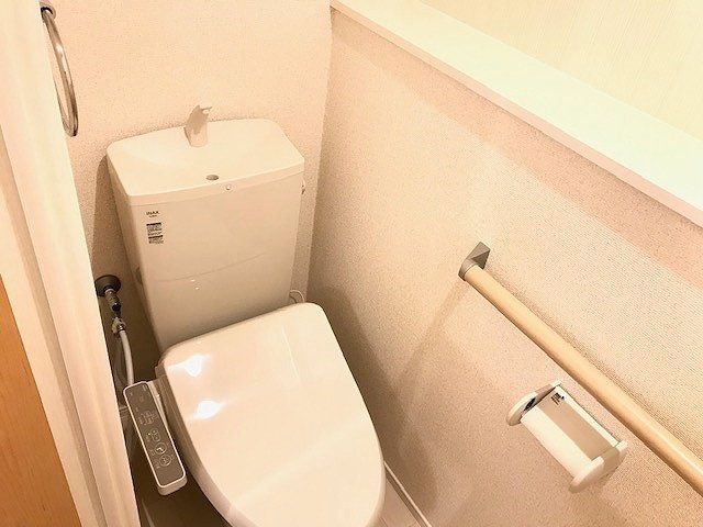 【白岡市西のマンションのトイレ】