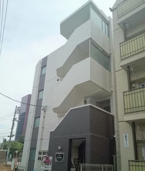 建物外観　★外壁タイル張り★