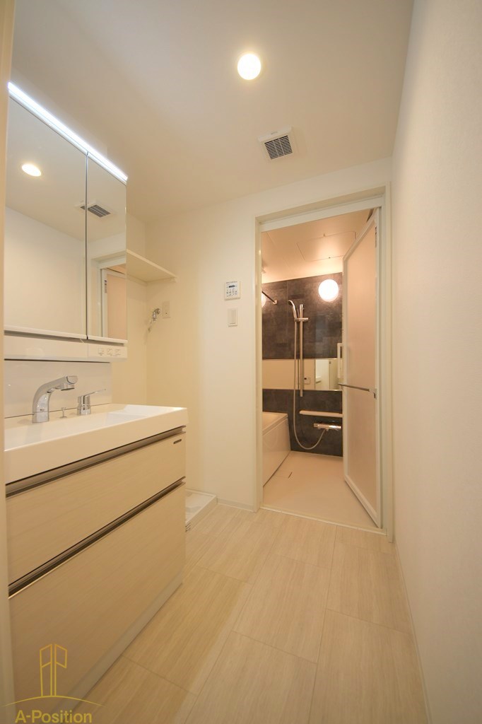 洗面設備　シーズンフラッツ大手前