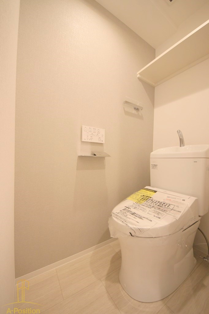 トイレ　シーズンフラッツ大手前