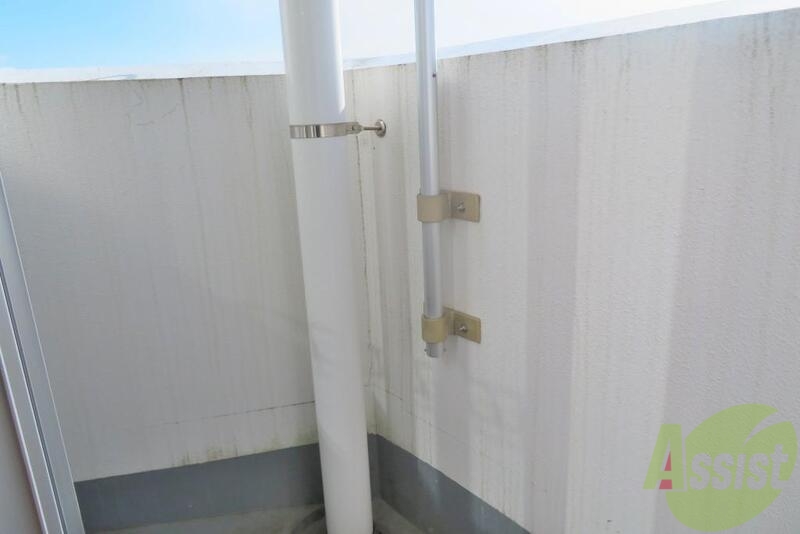 バルコニー　南向きのバルコニーなのでお洗濯がはかどりそうです