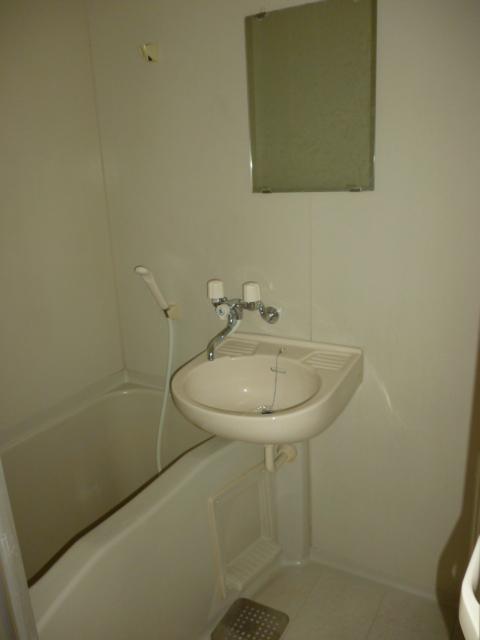 バス・シャワールーム　風呂