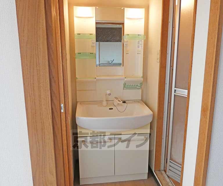 洗面設備　洗面所です。