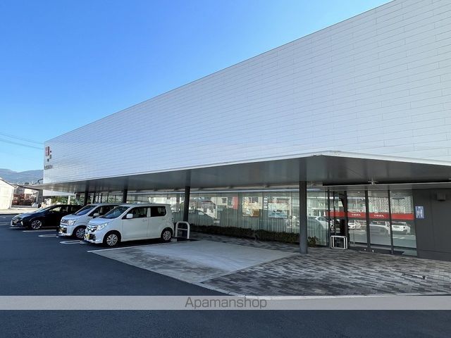 銀行　愛媛銀行 三島支店（銀行）まで247m