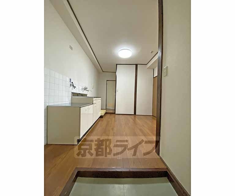 その他部屋・スペース　玄関から見たところです。