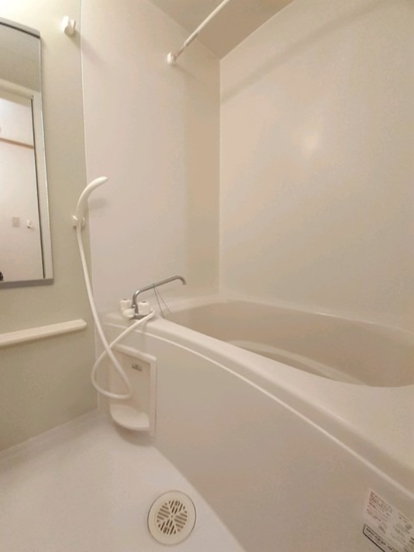 バス・シャワールーム　図面と現状に相違がある場合には現状を優先