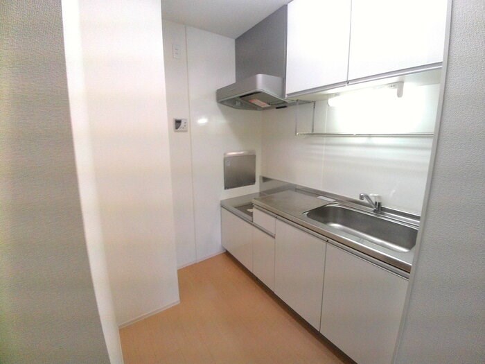 キッチン　コンロは設置幅・ガスの種別を確認の上、ご用意下さい