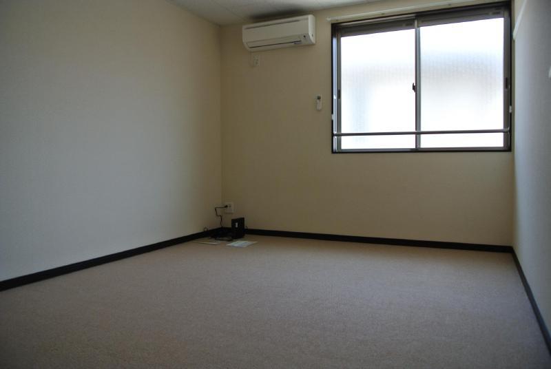 居室・リビング　居室