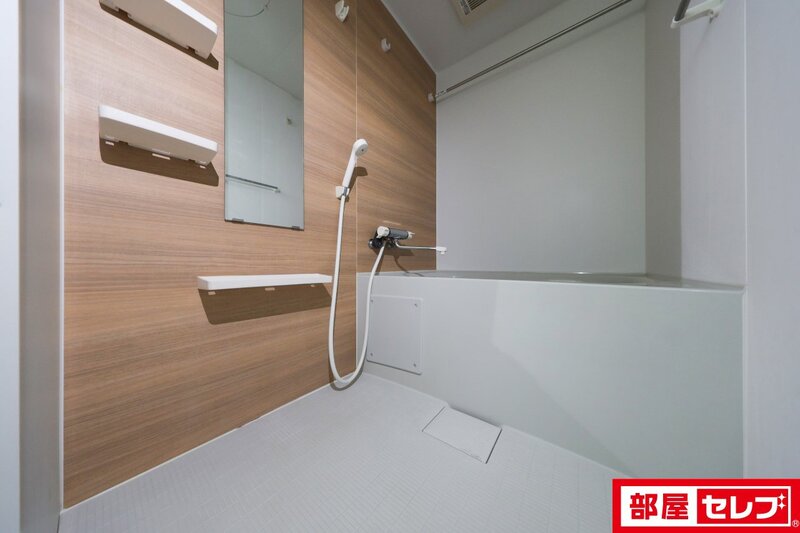 バス・シャワールーム　清潔バスルーム。