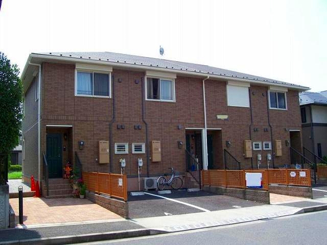 駐車場　敷地内に駐車場あります。