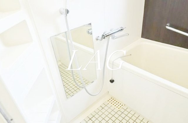 バス・シャワールーム　お風呂です。