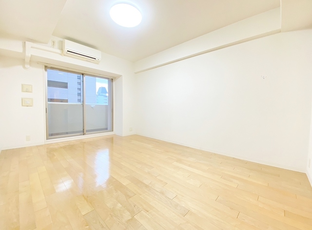 居室・リビング　フローリング