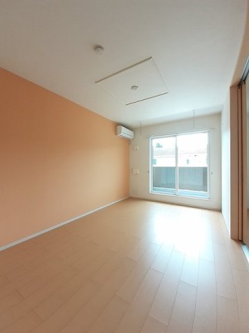 居室・リビング　使いやすいリビングです