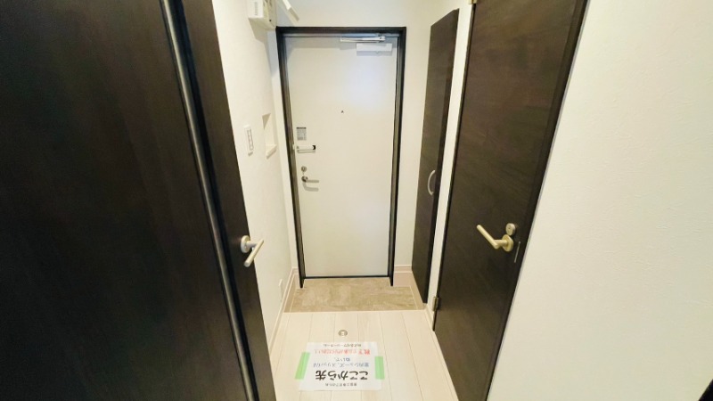 玄関　※モデルルーム写真　現況優先