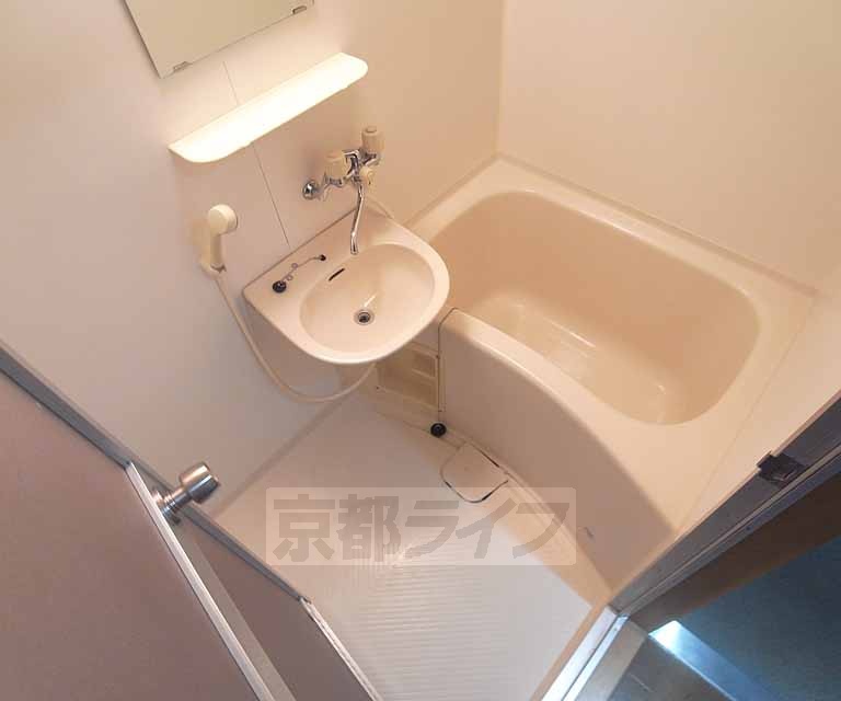 バス・シャワールーム　セパレートタイプです。