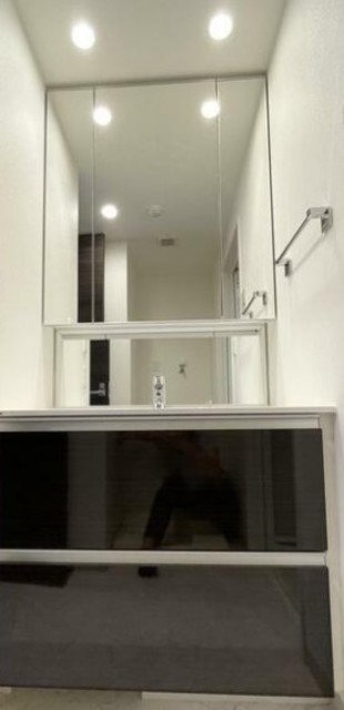 洗面設備　独立洗面台です。