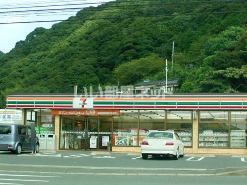 コンビニ　セブンイレブン畝刈店（コンビニ）まで497m