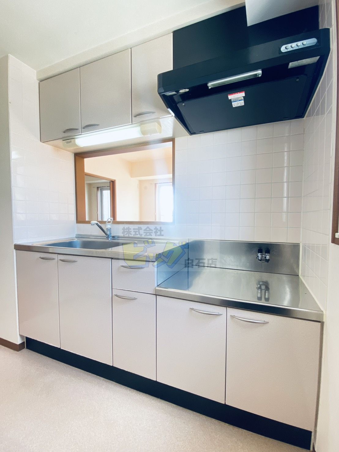 キッチン　人気の対面キッチンです♪