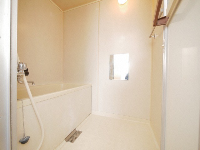 バス・シャワールーム　日々の疲れを癒すお風呂付です