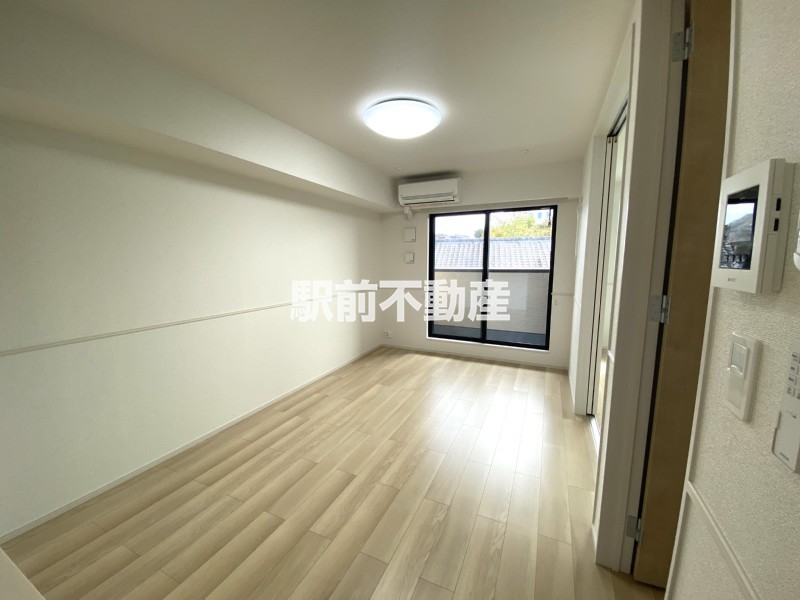 居室・リビング　別建物同間取り