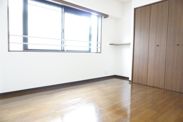 その他部屋・スペース　５．４帖の洋室★