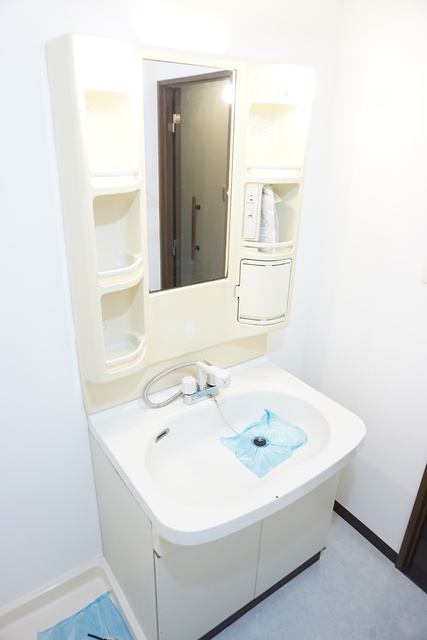 洗面設備　身支度に便利な洗髪洗面化粧台★